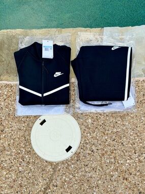 Nike Black & White Chrome Track Jacket with Matching Pants Set